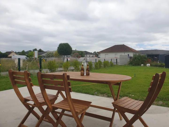 Chambre Calme Dans Une Maison Neuve Avec Jardin Billere Exteriér fotografie